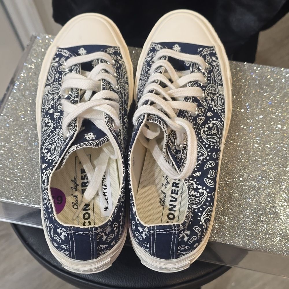 Converse Chuck 70 Paisley Lace-Up Sneaker‎ - Picture 11 of 11